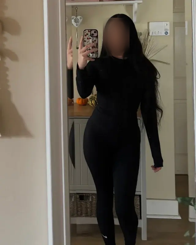 Sabrina - Image 2